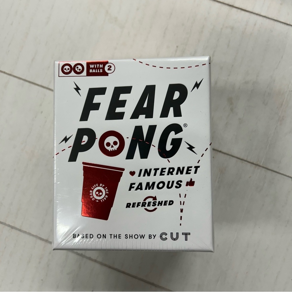 NEW UNOPENED‎ Hasbro by Cut Fear Pong adult drinking game cards beer pong